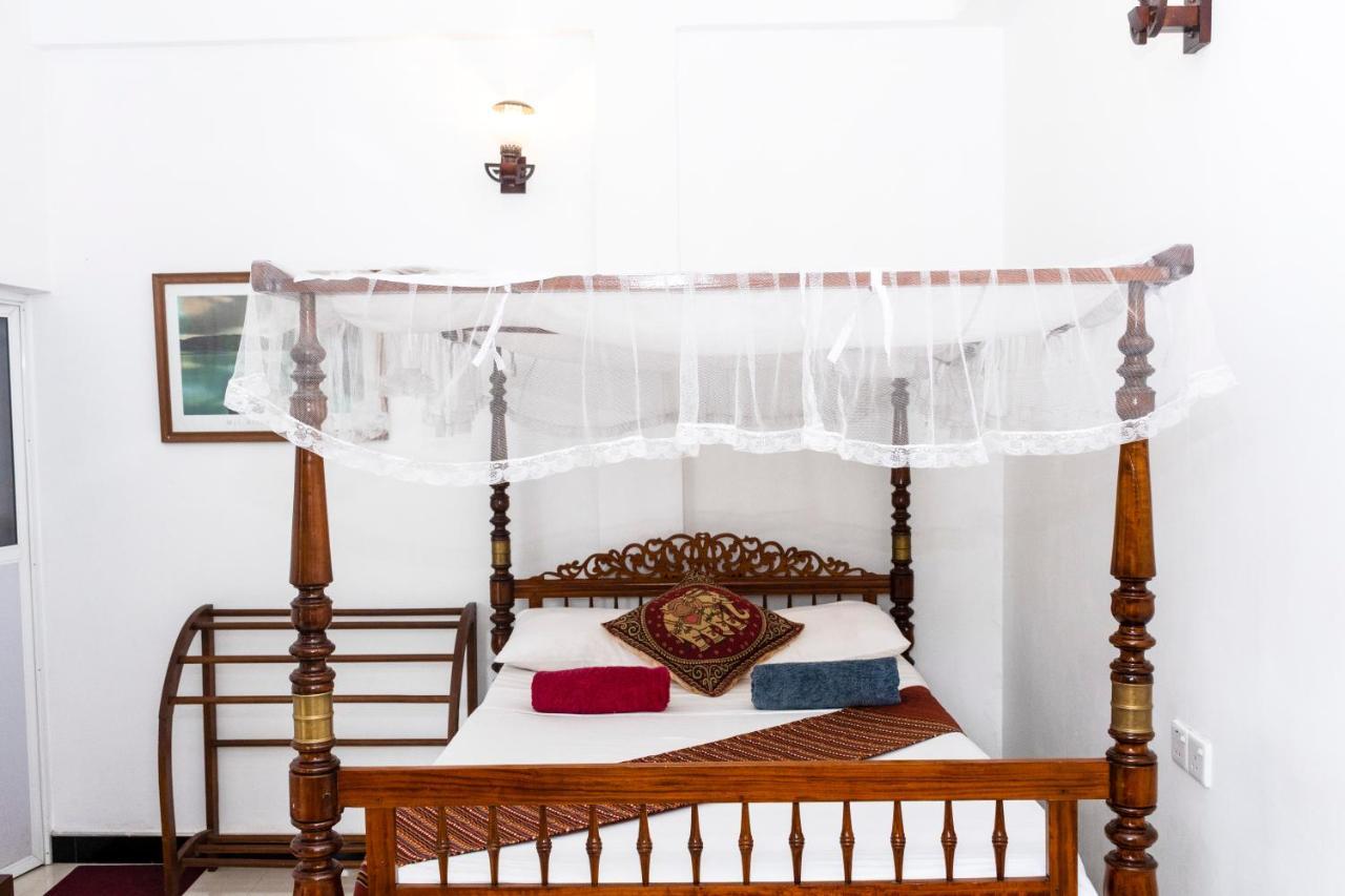 Kandy Riverside Villa Εξωτερικό φωτογραφία
