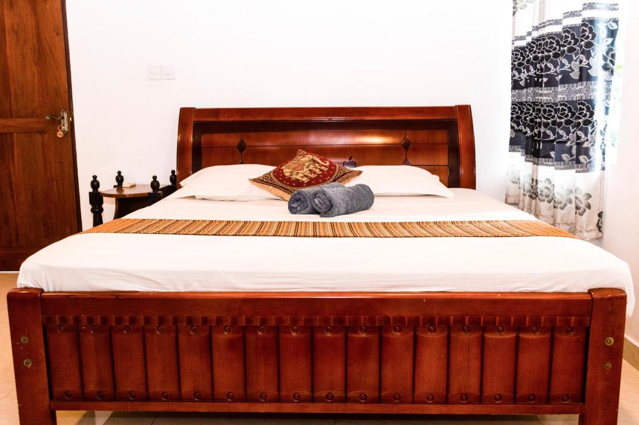 Kandy Riverside Villa Εξωτερικό φωτογραφία
